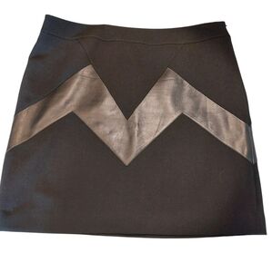 Per Se Wool and Leather Black Pencil Skirt with Chevron Detail 18 EUC